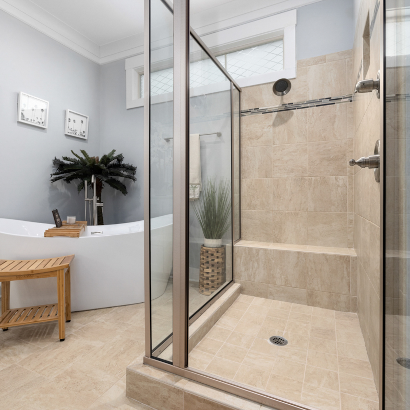 Création de bac à douche sur mesure
